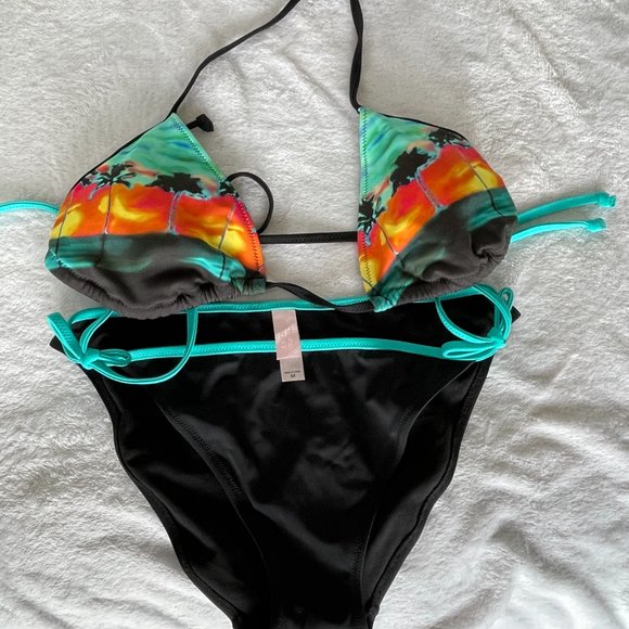 VICTORIA SECRET SWIM SUIT - Picture 2 of 3